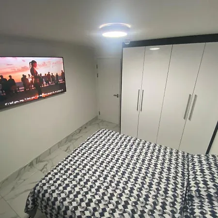 The Royal Boutique Oxford By London Sleep 6 Apartment *