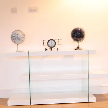Garland Lovely Apartment, St John's Wood Apartment London