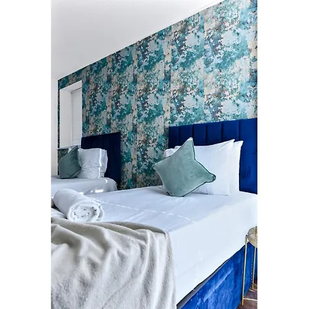 Charming And Modern 2 Bedroom Flat