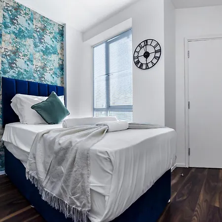Charming And Modern 2 Bedroom Flat Apartment London
