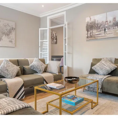 Chic & Radiant Retreat In Harringay Ladder Apartment London
