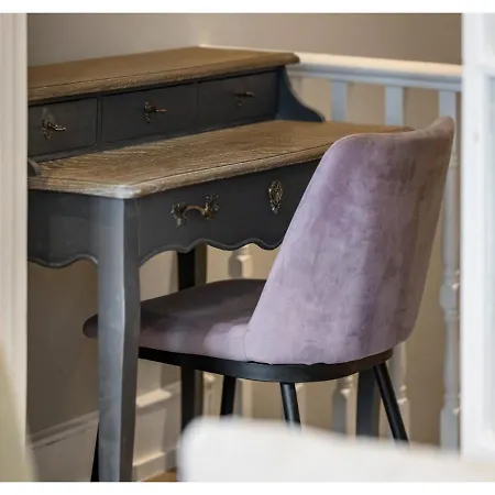 Chic & Radiant Retreat In Harringay Ladder Apartment London