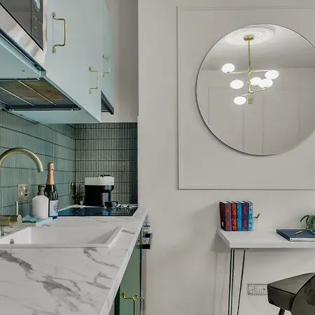 Mysquare Kensington Residences * London