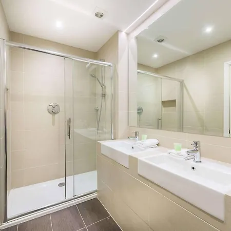 Athena Hotel 3*