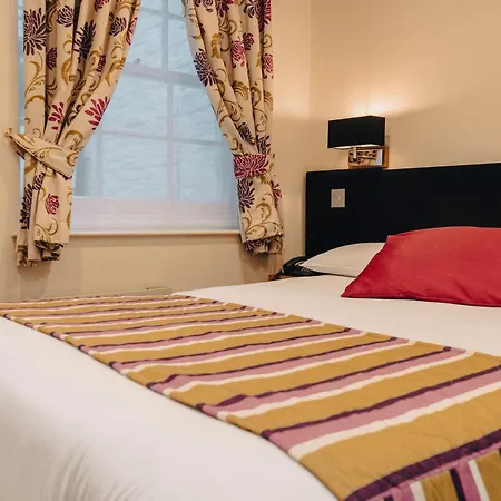 Athena Hotel Londra