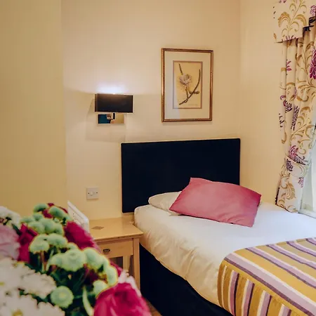 Hotel Athena 3*