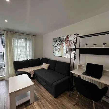 Stylish 1-bed Flat With Sofa-bed In Londýn