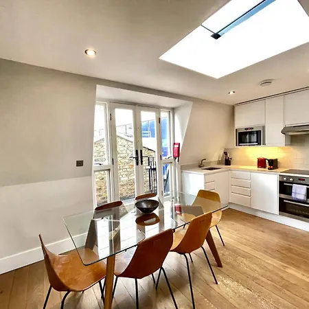 Drury Lane Residences Apartment *