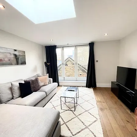Drury Lane Residences * London