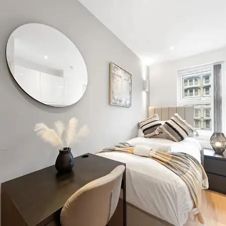 Apartment The *best* Airbnb For Transport In London! Promise