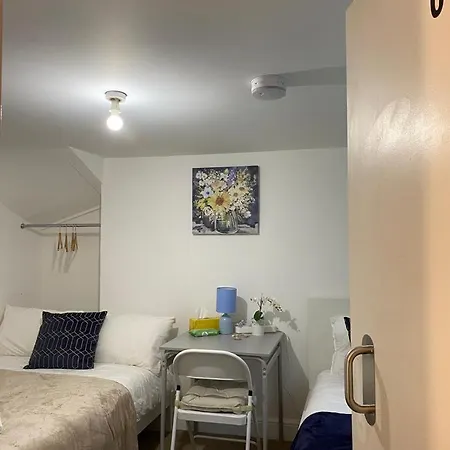 Private Bedrooms In Camden Town, *