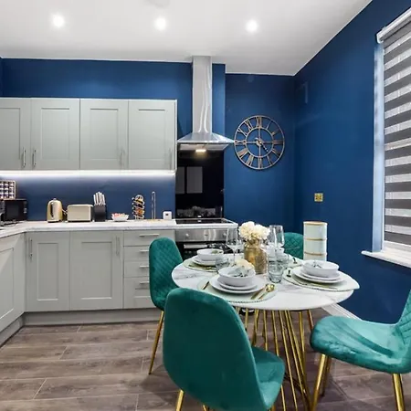 Cozy 3 Bedroom Flat In London! Apartment London