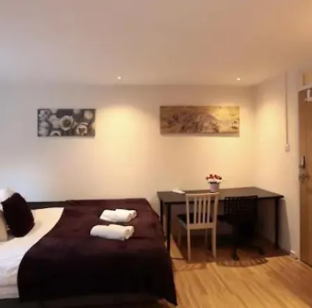 Comfy Bedrooms Near Euston Station - 1 Exmouth Homestay London