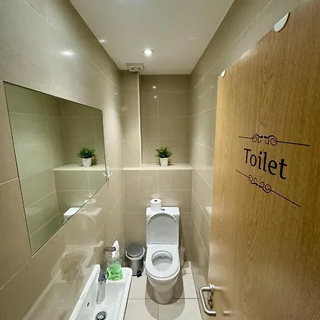 Metropolitan Coziness Private Bedrooms In Euston Station 161 Penzion *