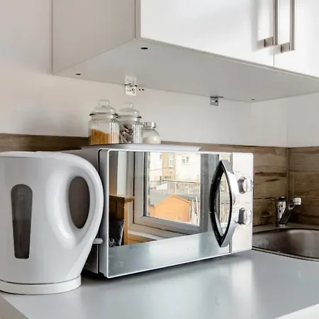 Double Edmonton Green, N9 Homestay London