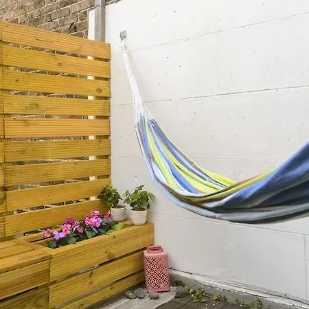 Apartment Flat 1 - 2 Bedrooms And Private Terrace London