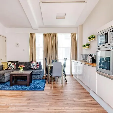 2 Bedroom Flat Edgware Road