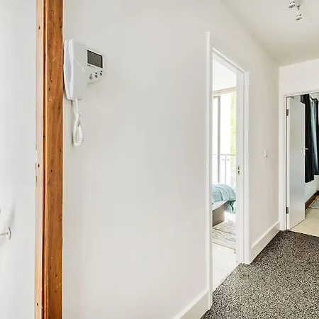 Apartment 2 Bedroom Flat Edgware Road