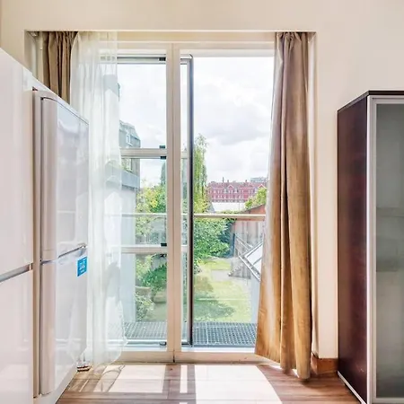2 Bedroom Flat Edgware Road Apartment London