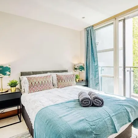 2 Bedroom Flat Edgware Road *