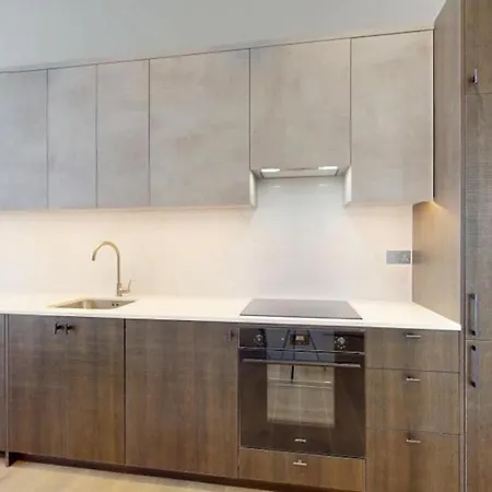Beautiful Serviced * London