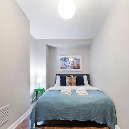 Apartment Flat 1 - 2 Bedrooms And Private Terrace