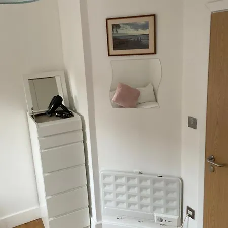 Lovely Private In Euston, ロンドン