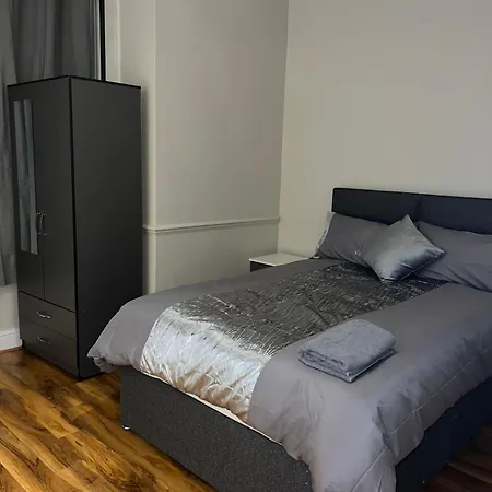 3 Bedroom Guest house *