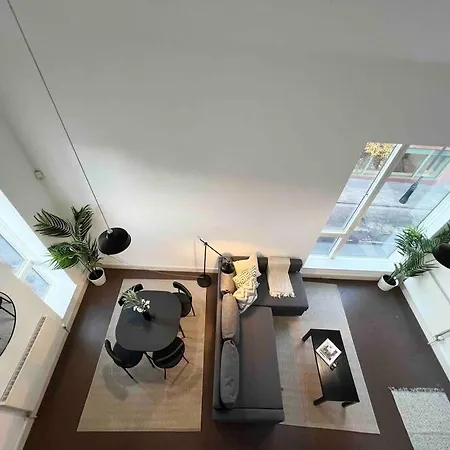 Camden Loft Apartment! Apartment