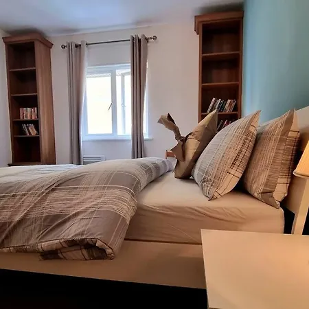 Apartman Specious Parkview Apartment, 4 Mins Walk To Underground Ilford