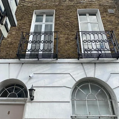 Lovely Private In Camden, Londra