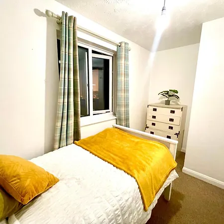 Apartment 2 Bed Flat Privite In Canada Water *