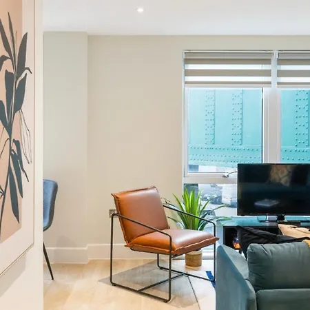 Sleek And Modern 1-br 1 Mile To Borough Market Apartment