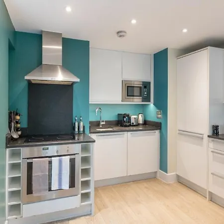 Apartment Sleek And Modern 1-br 1 Mile To Borough Market *