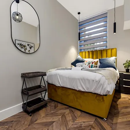 Apartment Lovely 2 Bedroom With Grill *