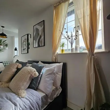 Apartment Stylish Putney Village Flat *