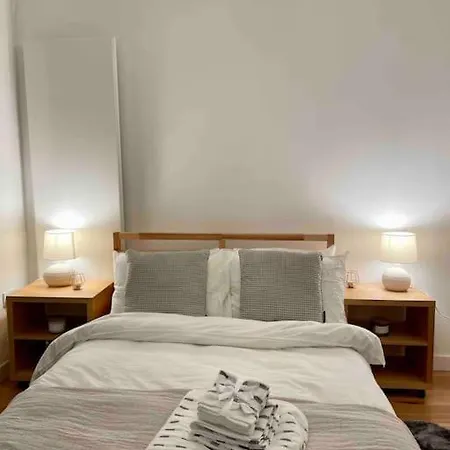 Spitalfields Market Garden Flat Apartment