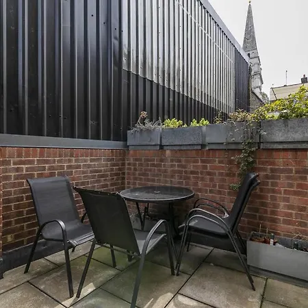 Spitalfields Market Garden Flat