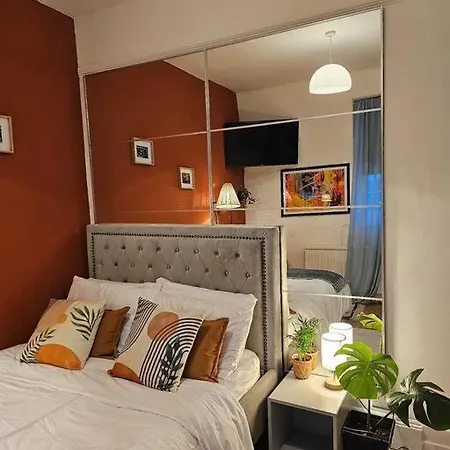 Fulham One Bedroom Flat Apartment London