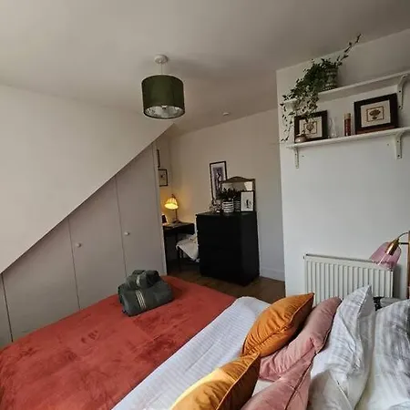 Cosy And Quiet One Bedroom Thames Flat Apartment