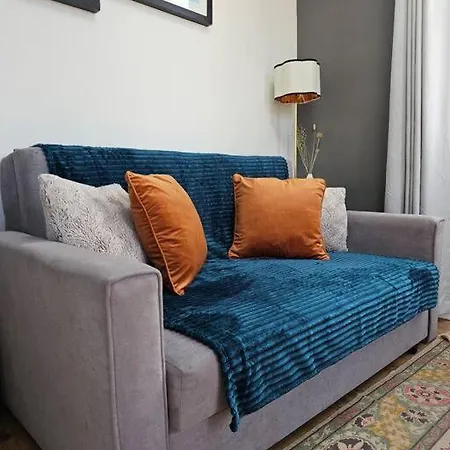 Cosy And Quiet One Bedroom Thames Flat *
