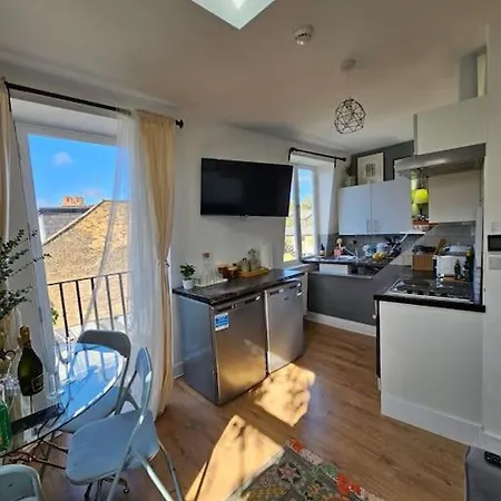 Cosy And Quiet One Bedroom Thames Flat Apartment