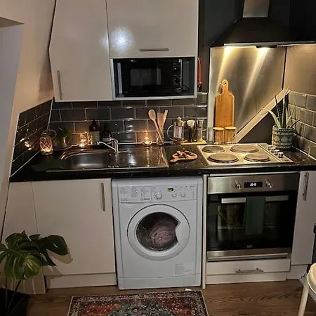 Charming Fulham Flat