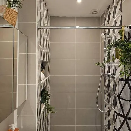 Apartment Beautiful And Spacious Flat *