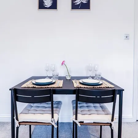 Apartment Stylish 1 Bedroom In London