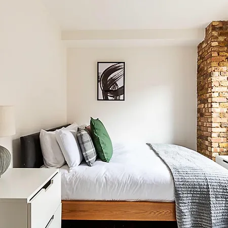 Charming Shoreditch Apartment