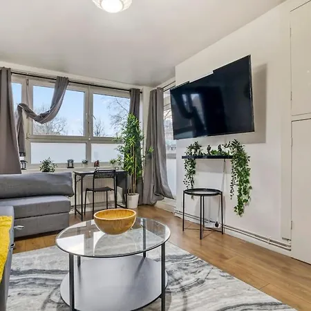 Apartment Peaceful 2-bed South Bank *