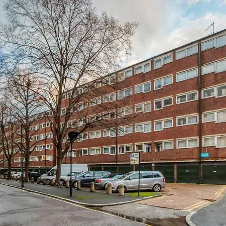 Peaceful 2-bed South Bank Apartment *