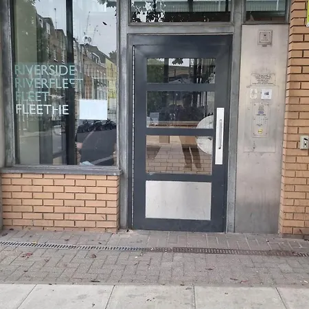 4-bed In Apartment London