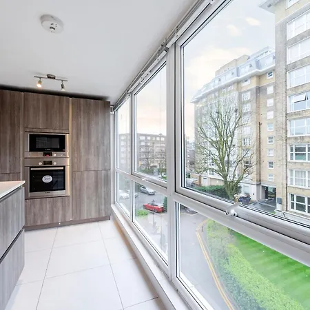 Camden Lux Suite-hosted By Sweetstay London